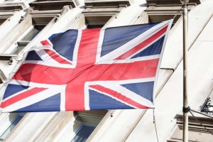 Великобритания не остается в санкциях против России