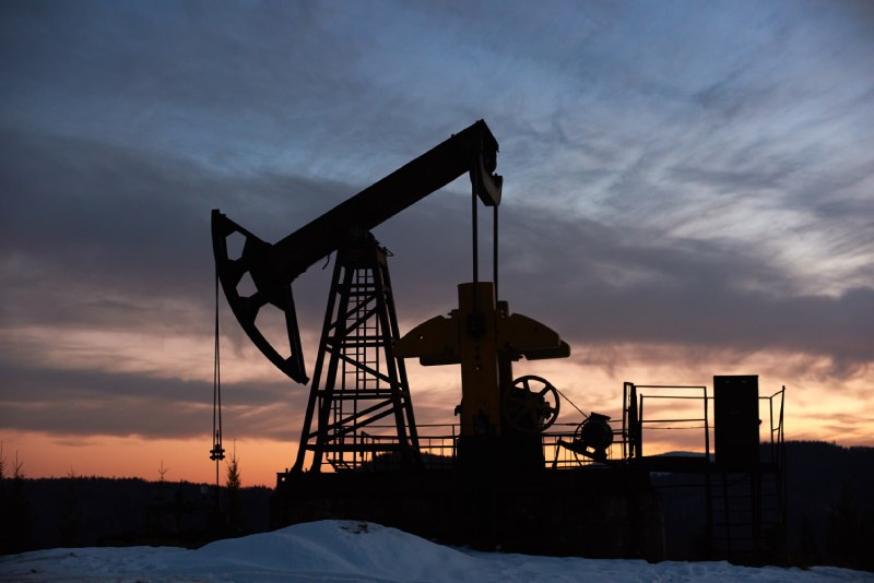 Семь стран ОПЕК+ повысят суточный лимит нефтедобычи на 188 тысяч баррелей