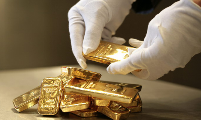 Цены на золото достигли пика за 3 месяца