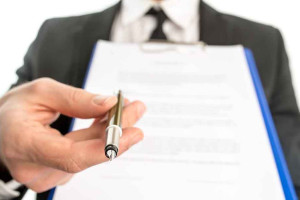 Путин установил лимит в 100 тыс. рублей для переводов без открытия счета