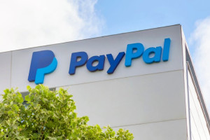 Блогеры на YouTube смогут получать доходы в виде монеты PYUSD от PayPal