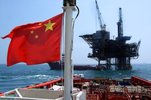 Китай скупает нефть на годы вперед
