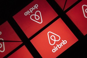 Airbnb идёт к IPO