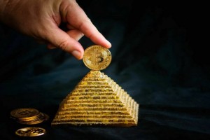 В РФ продолжаются обыски в офисах финансовой пирамиды Bavarsis