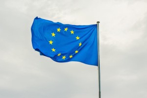 ЕС собирается ввести санкции против российских криптоплатформ