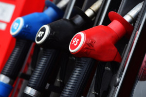 В РФ рекордно снизился спрос на бензин