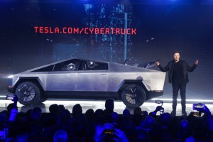 Акции Tesla подорожали на 20 %
